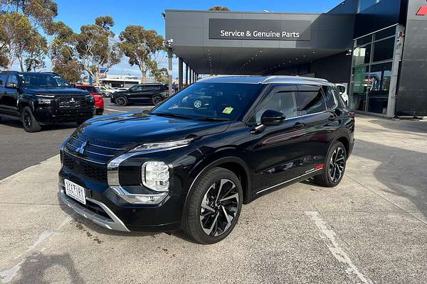 2024 Mitsubishi Outlander Exceed Tourer ZM