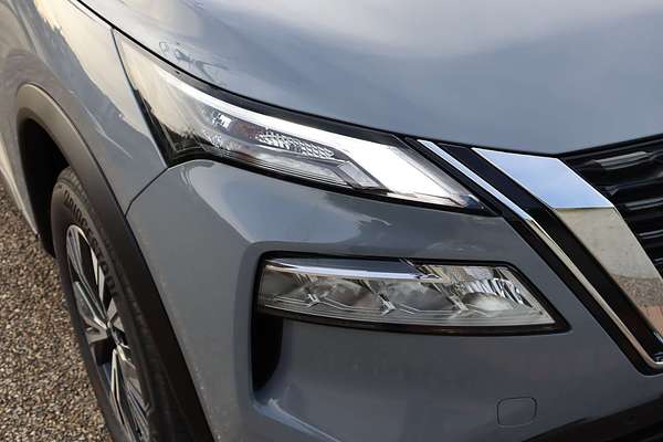 2025 Nissan X-TRAIL ST-L T33