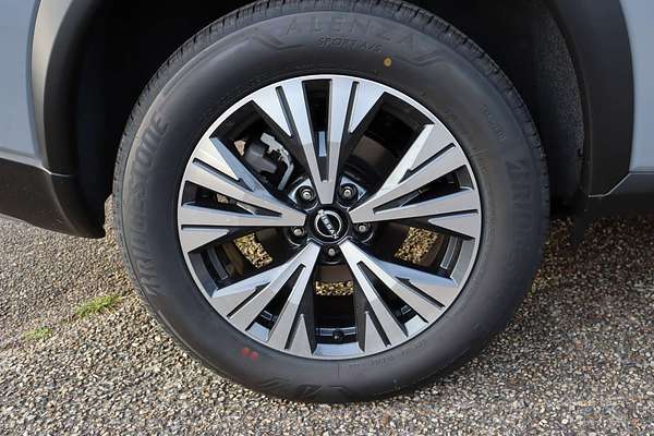 2025 Nissan X-TRAIL ST-L T33