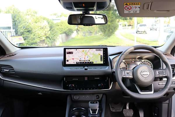 2025 Nissan X-TRAIL ST-L T33