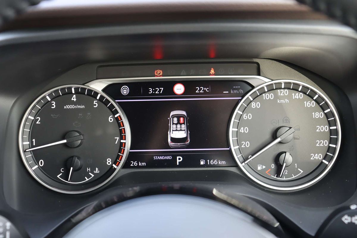 2025 Nissan X-TRAIL ST-L T33