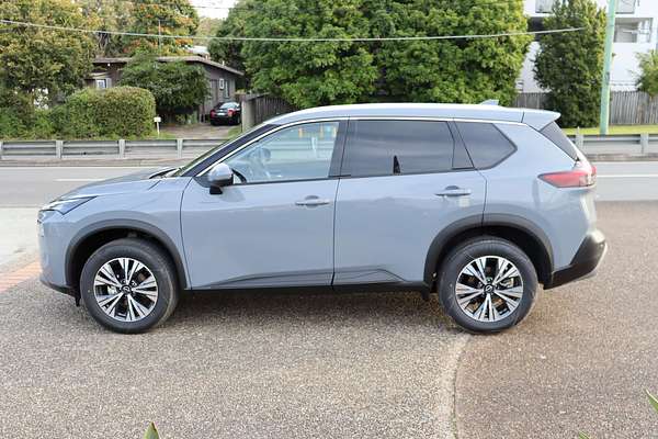 2025 Nissan X-TRAIL ST-L T33