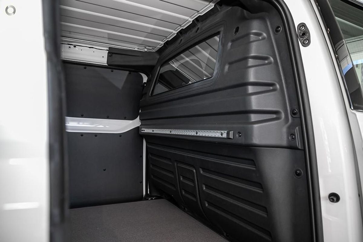 2025 Volkswagen ID. Buzz Cargo BEV550 EBN SWB