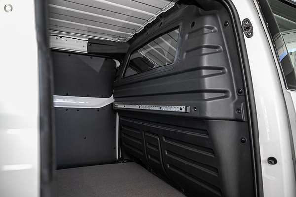 2025 Volkswagen ID. Buzz Cargo BEV550 EBN SWB
