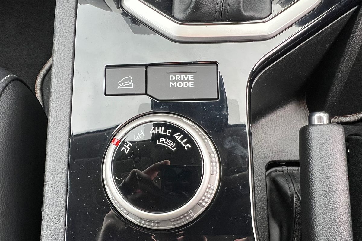 2024 Mitsubishi Triton GLS MV 4X4