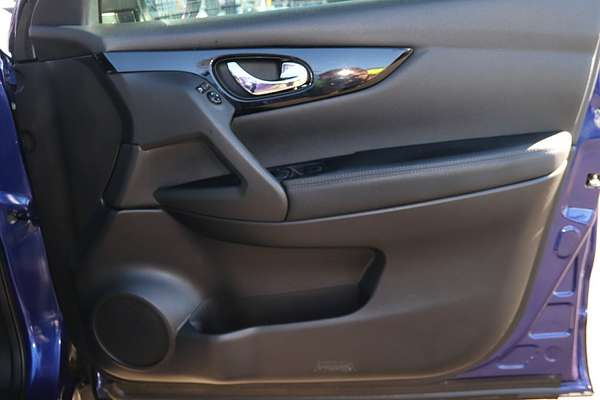 2017 Nissan QASHQAI Ti J11