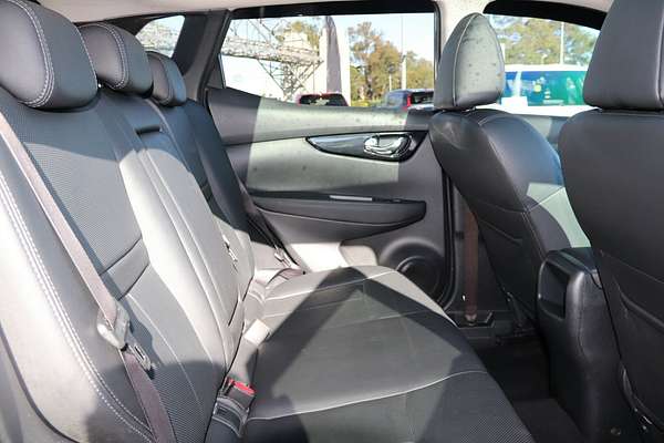 2017 Nissan QASHQAI Ti J11