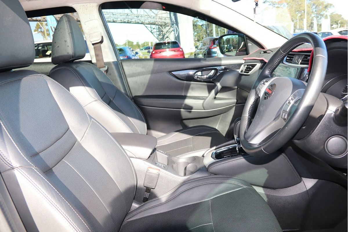 2017 Nissan QASHQAI Ti J11