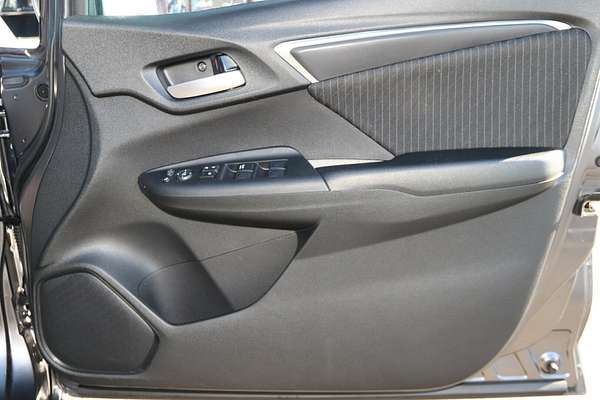 2017 Honda Jazz VTi-S GF