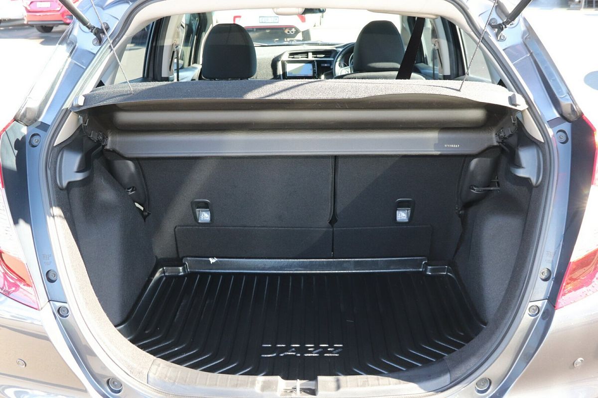 2017 Honda Jazz VTi-S GF