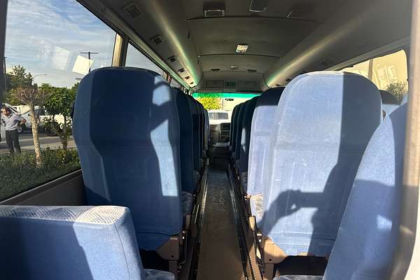 2015 Mitsubishi ROSA BUS DELUXE BE600