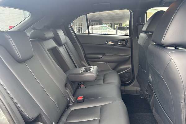 2024 Mitsubishi Eclipse Cross Exceed YB