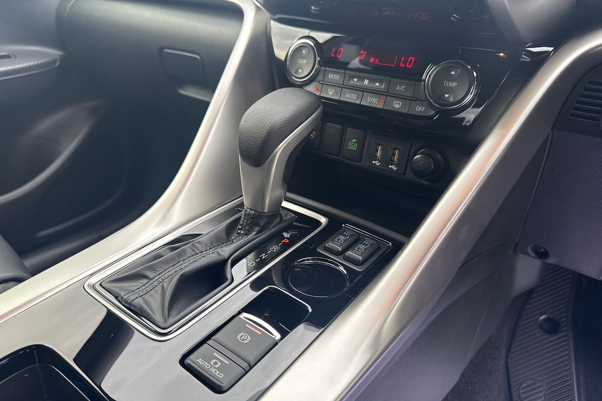 2024 Mitsubishi Eclipse Cross Exceed YB