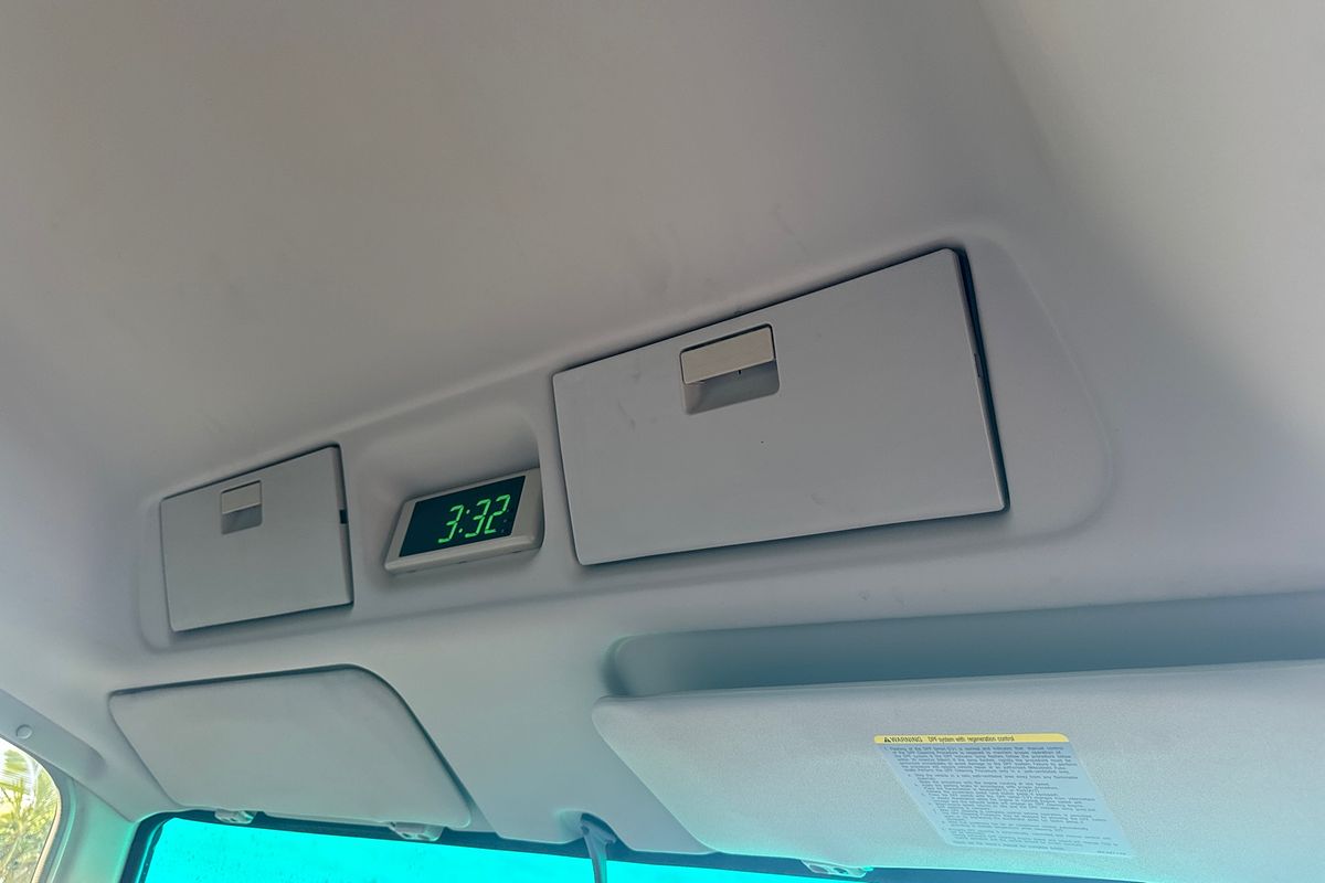 2015 Mitsubishi ROSA BUS DELUXE BE600