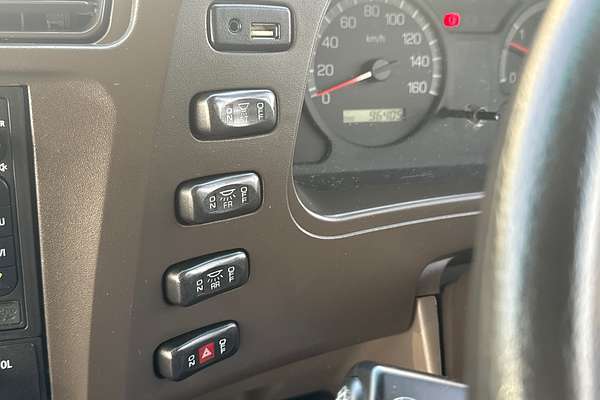 2015 Mitsubishi ROSA BUS DELUXE BE600