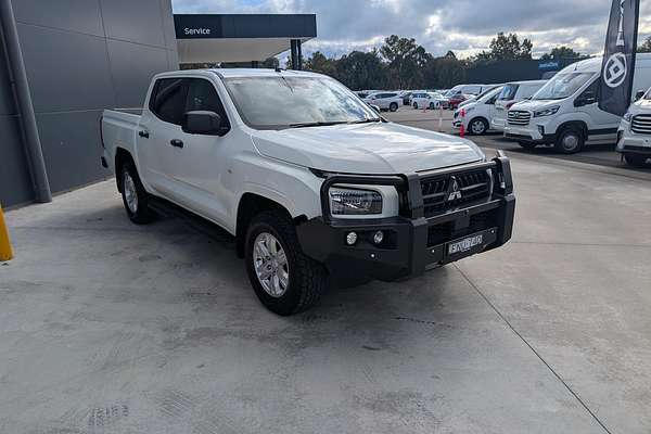 2024 Mitsubishi Triton GLX+ MV 4X4