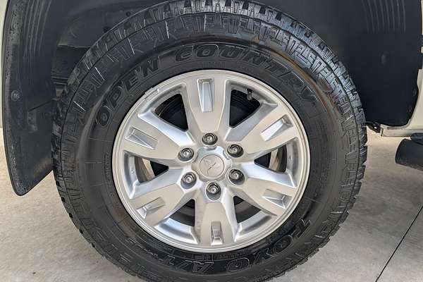 2024 Mitsubishi Triton GLX+ MV 4X4
