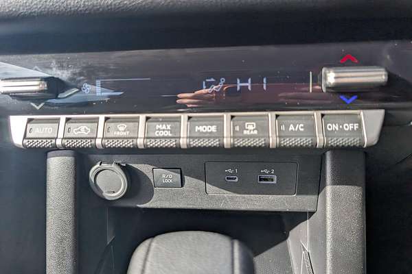 2024 Mitsubishi Triton GLX+ MV 4X4