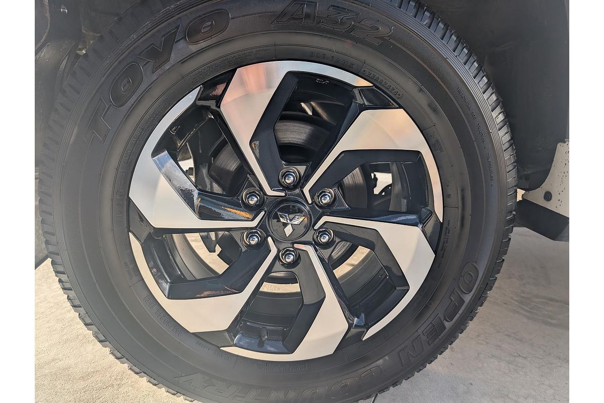 2024 Mitsubishi Pajero Sport GLS QG