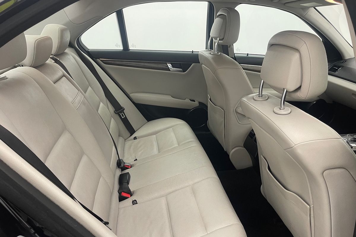 2010 Mercedes-Benz C-Class C250 CGI Avantgarde W204