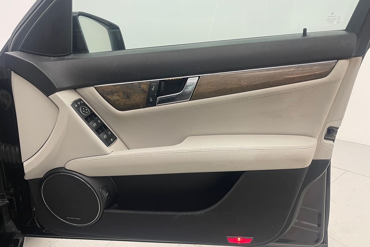 2010 Mercedes-Benz C-Class C250 CGI Avantgarde W204