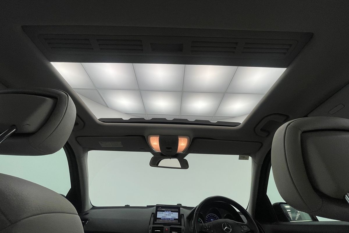 2010 Mercedes-Benz C-Class C250 CGI Avantgarde W204