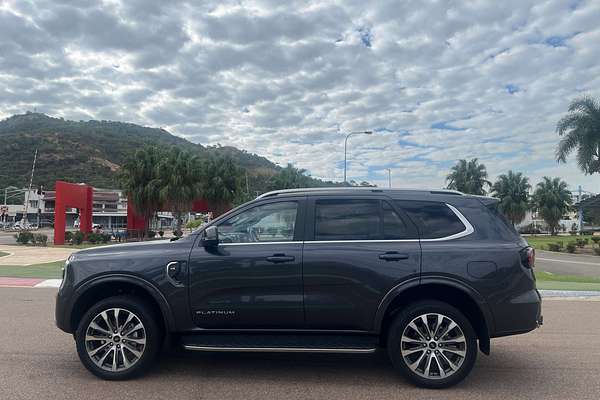 2025 Ford Everest Platinum  3.0L