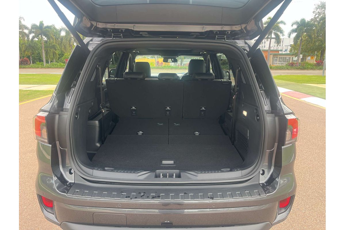 2025 Ford Everest Platinum  3.0L