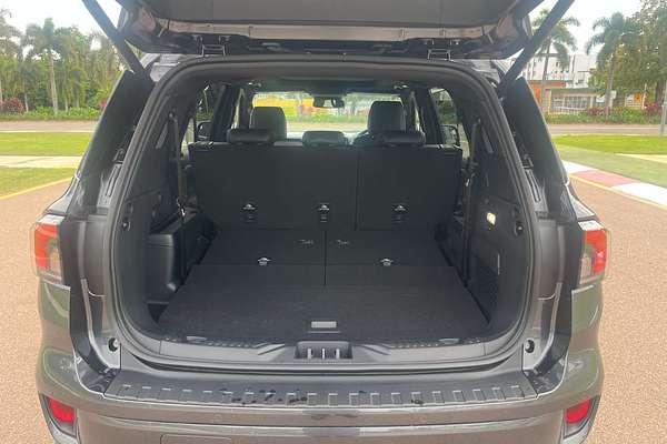 2025 Ford Everest Platinum  3.0L