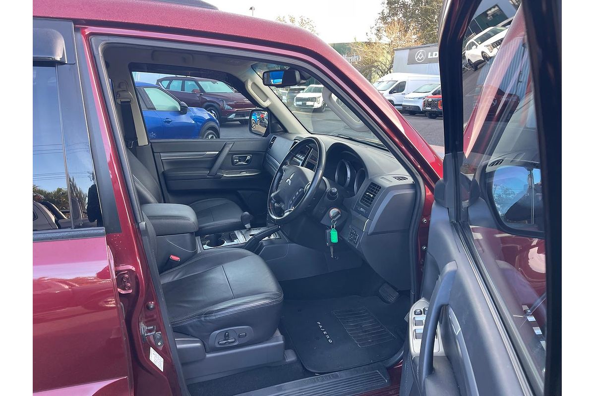 2019 Mitsubishi Pajero GLS Leather Option NX