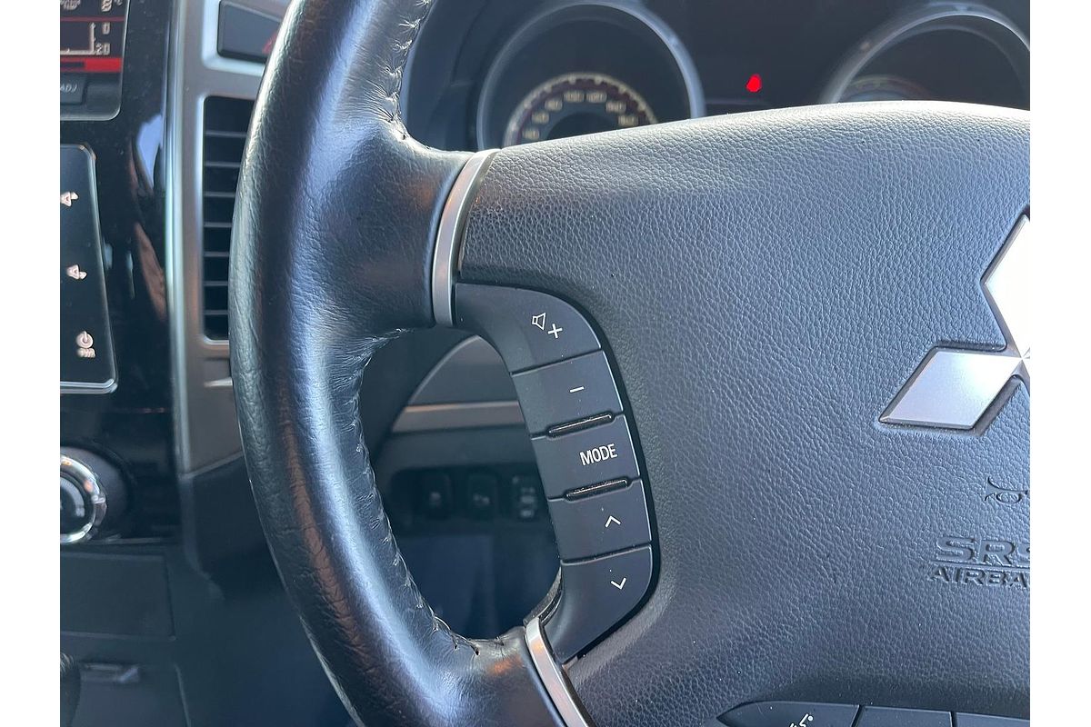 2019 Mitsubishi Pajero GLS Leather Option NX