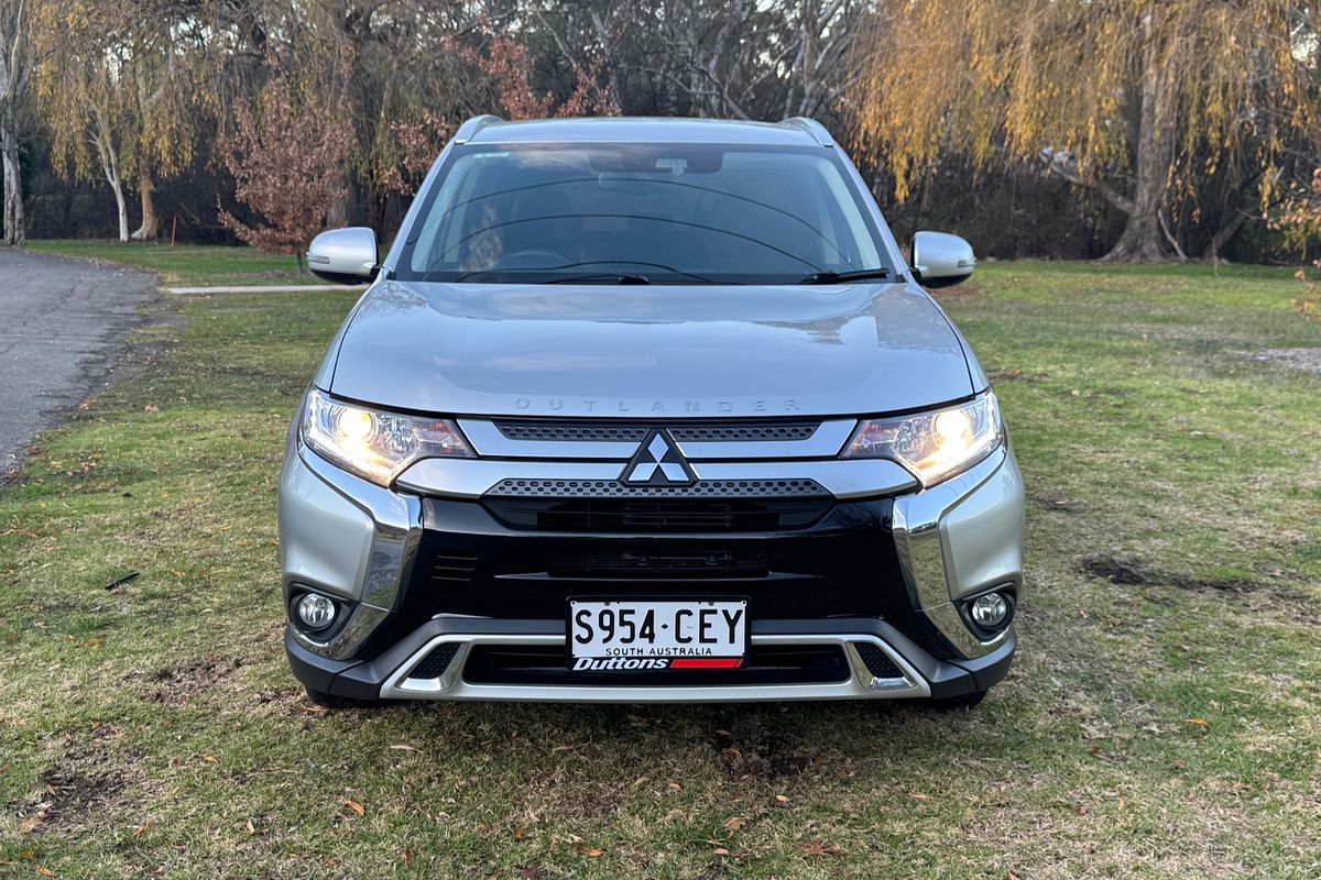 2020 Mitsubishi Outlander LS ZL