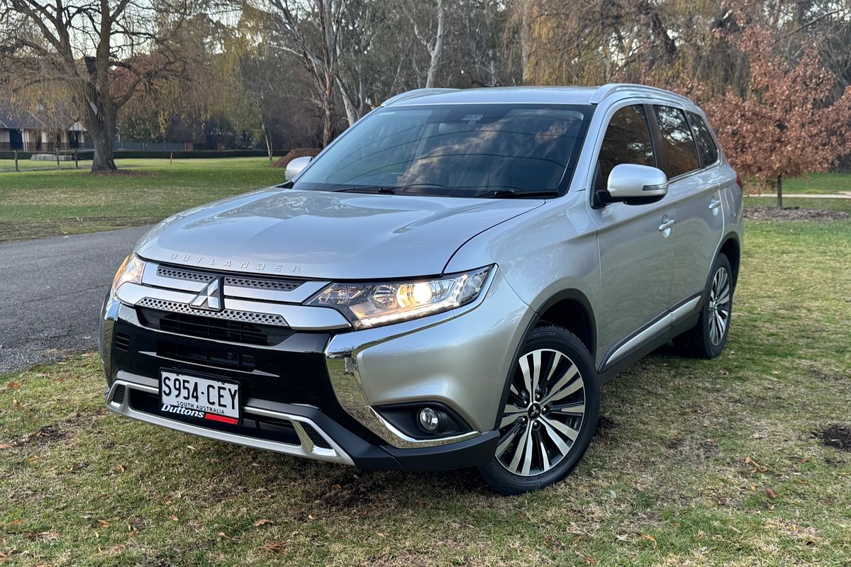 2020 Mitsubishi Outlander LS ZL