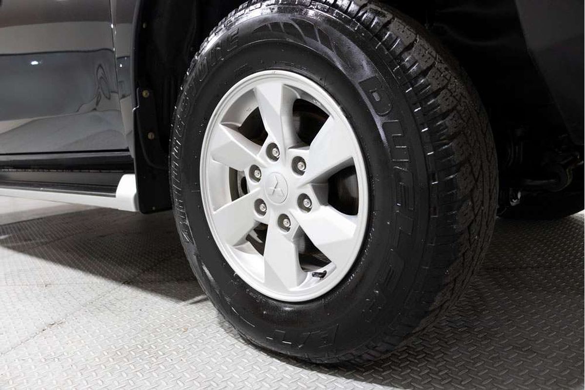 2021 Mitsubishi Triton GLX+ MR 4X4