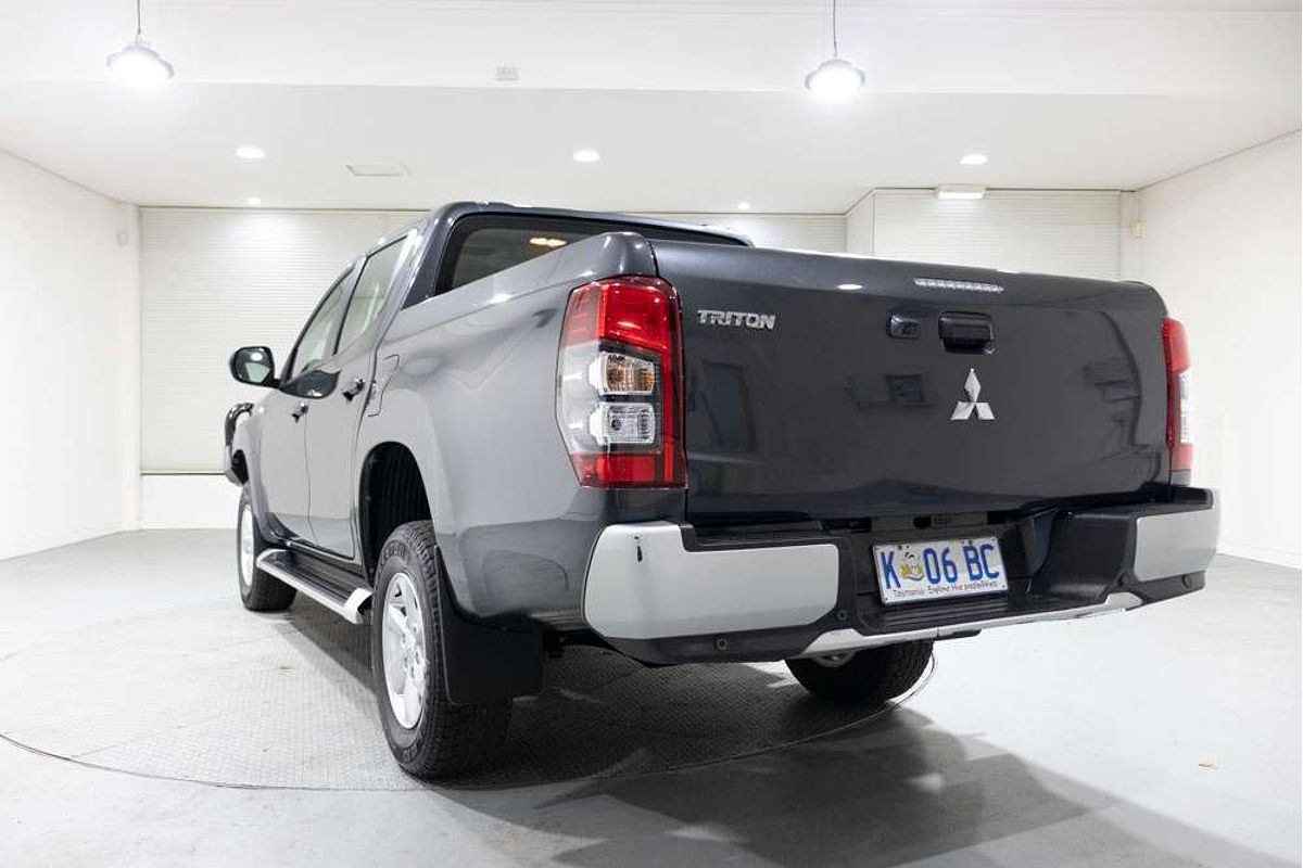 2021 Mitsubishi Triton GLX+ MR 4X4