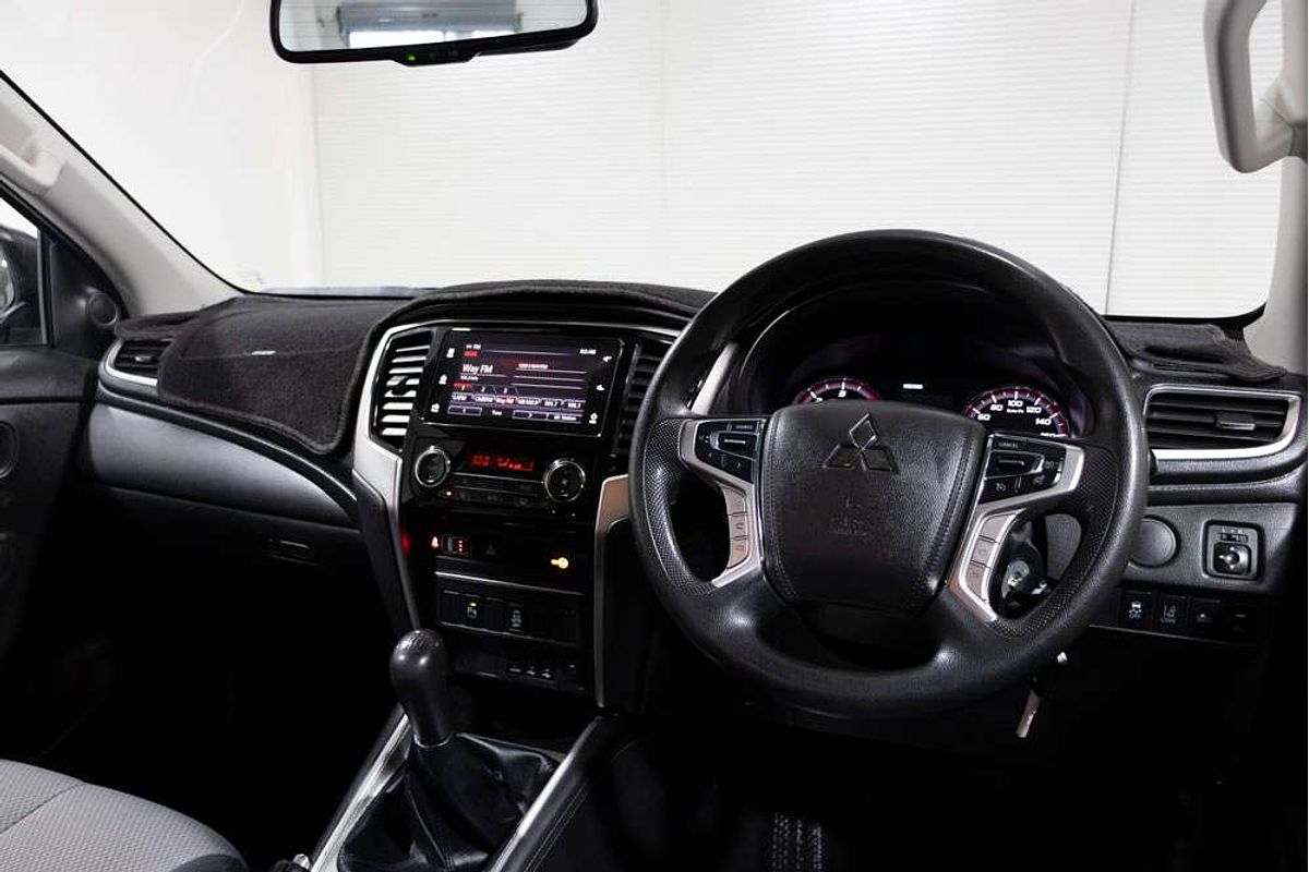 2021 Mitsubishi Triton GLX+ MR 4X4