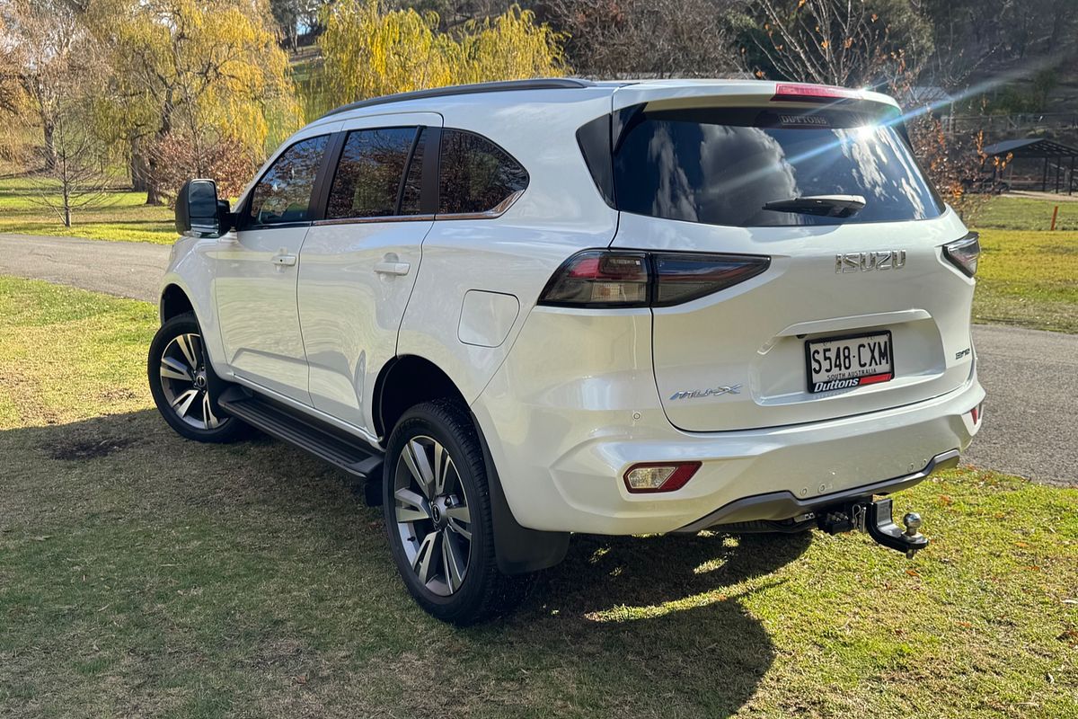 2023 Isuzu MU-X LS-T