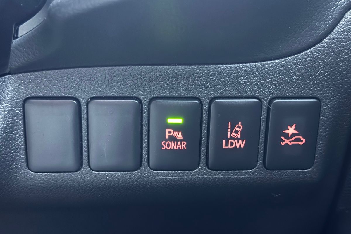 2020 Mitsubishi Outlander LS ZL