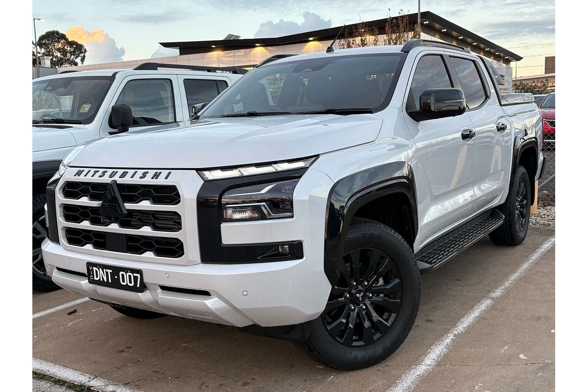 2025 Mitsubishi Triton GSR Special Edition MV 4X4