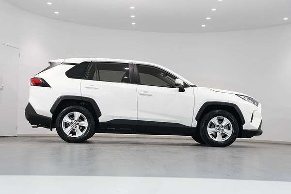 2020 Toyota RAV4 GX MXAA52R