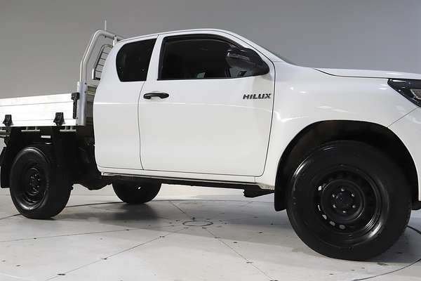 2020 Toyota Hilux Workmate GUN125R 4X4