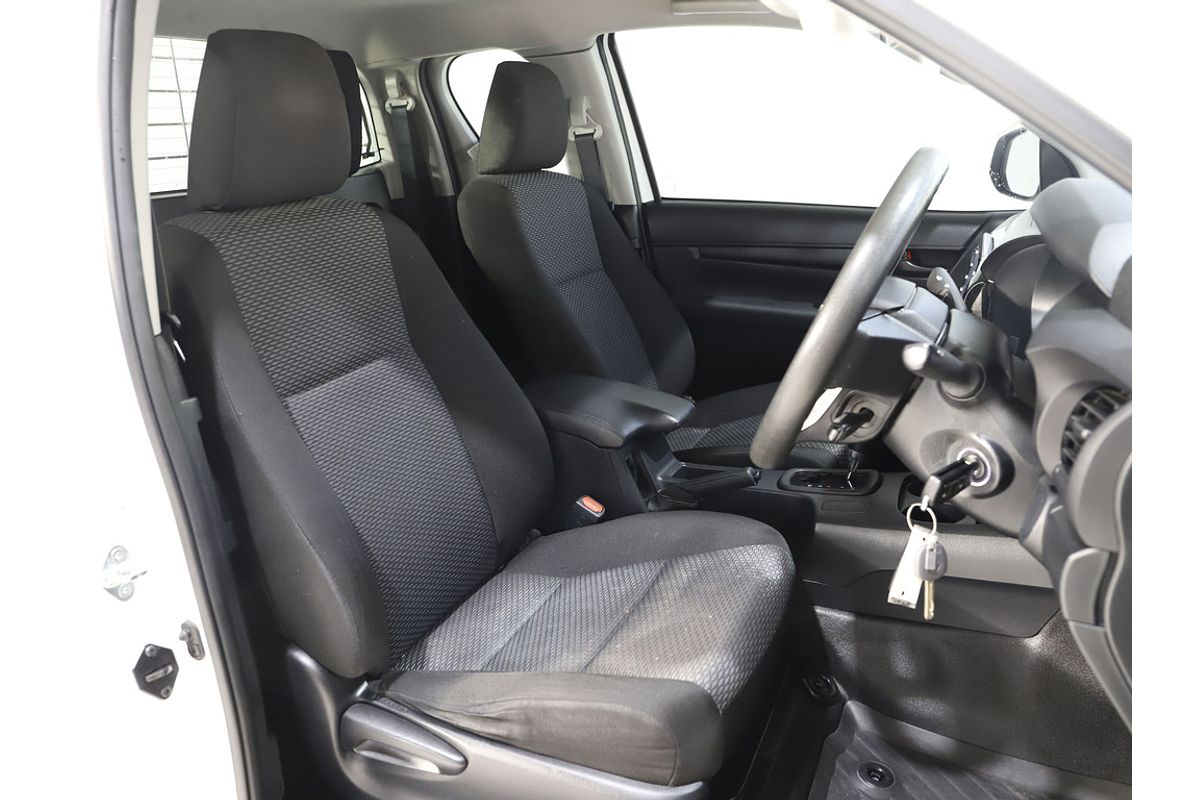 2020 Toyota Hilux Workmate GUN125R 4X4