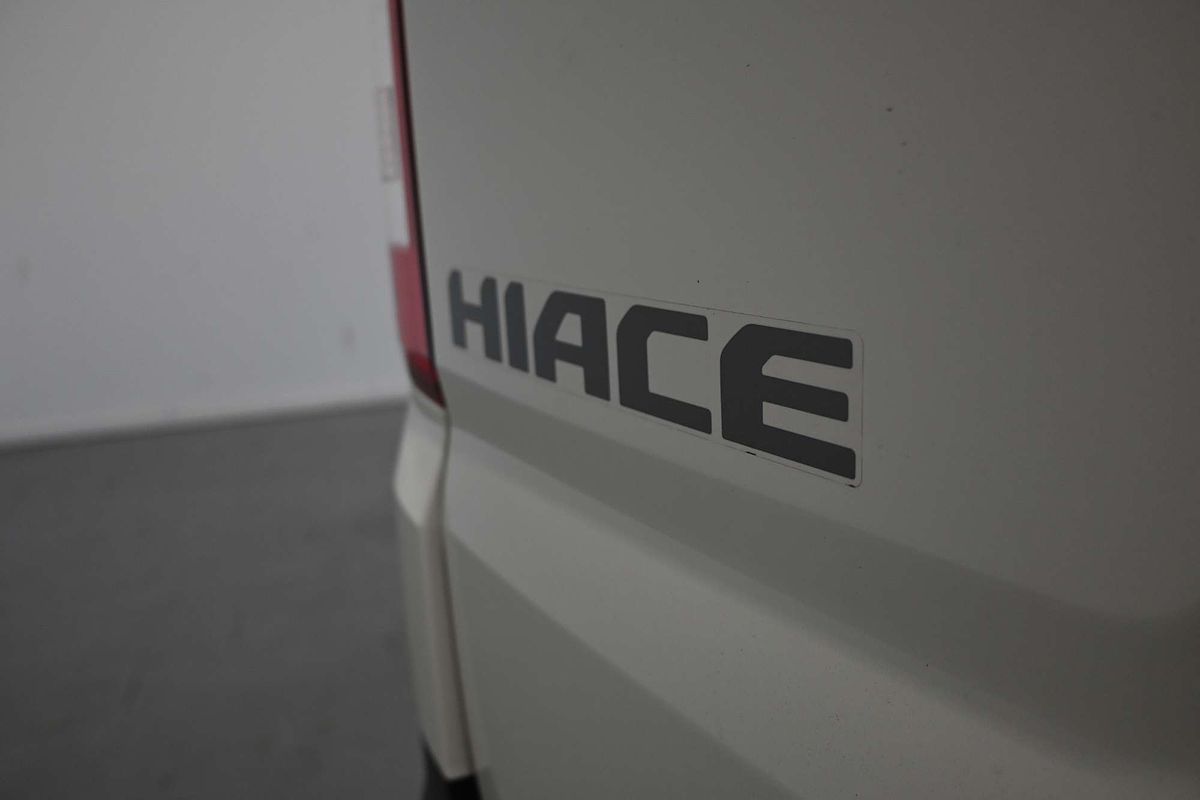 2024 Toyota Hiace LWB (4 DOOR OPTION) GDH300R