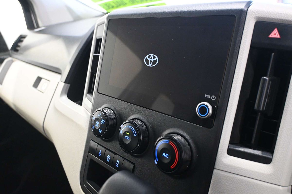 2024 Toyota Hiace LWB (4 DOOR OPTION) GDH300R