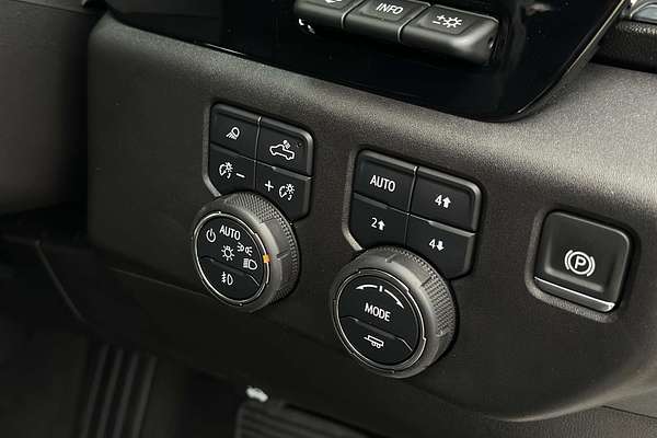 2024 Chevrolet Silverado 1500 LTZ Premium W/Tech Pack T1 4X4