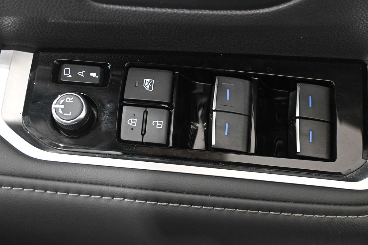 2021 Toyota Landcruiser LC300 VX (4x4) FJA300R