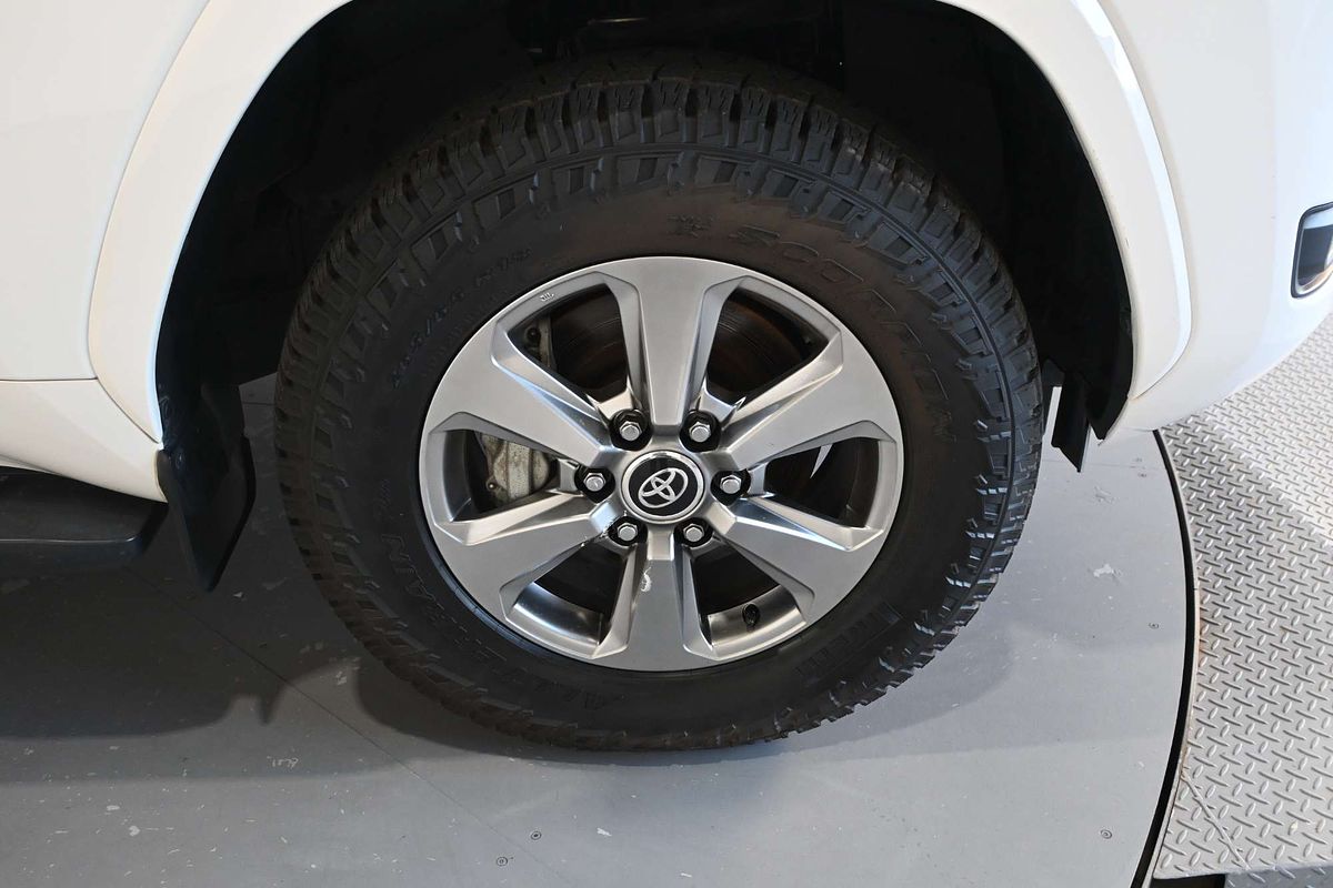 2021 Toyota Landcruiser LC300 VX (4x4) FJA300R