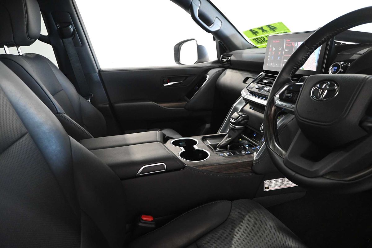 2021 Toyota Landcruiser LC300 VX (4x4) FJA300R