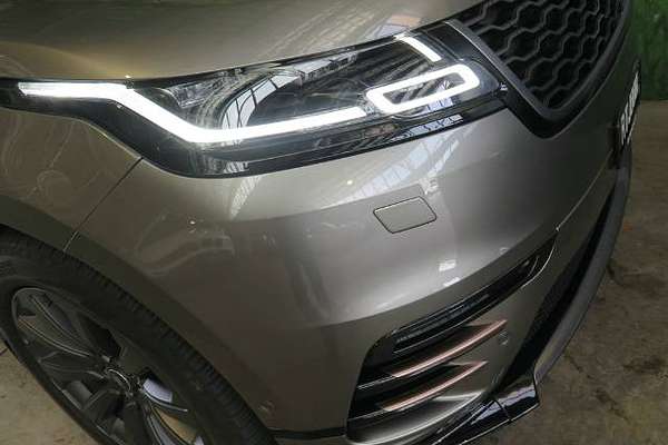 2021 Land Rover Range Rover Velar P250 R-Dynamic S L560