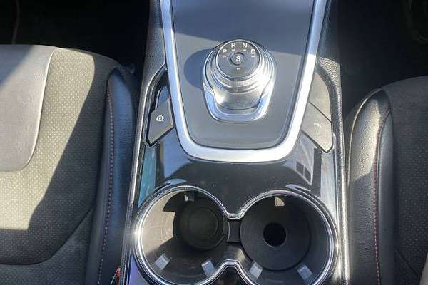 2019 Ford Endura ST-Line CA
